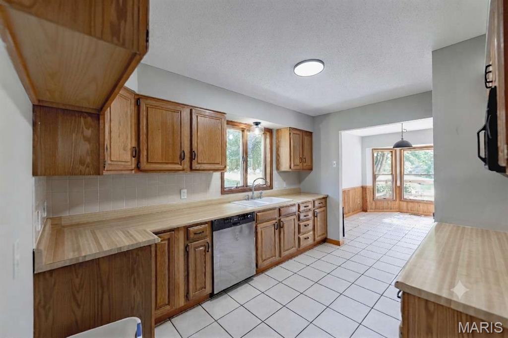 6 Deer Creek Drive Property Photo 5