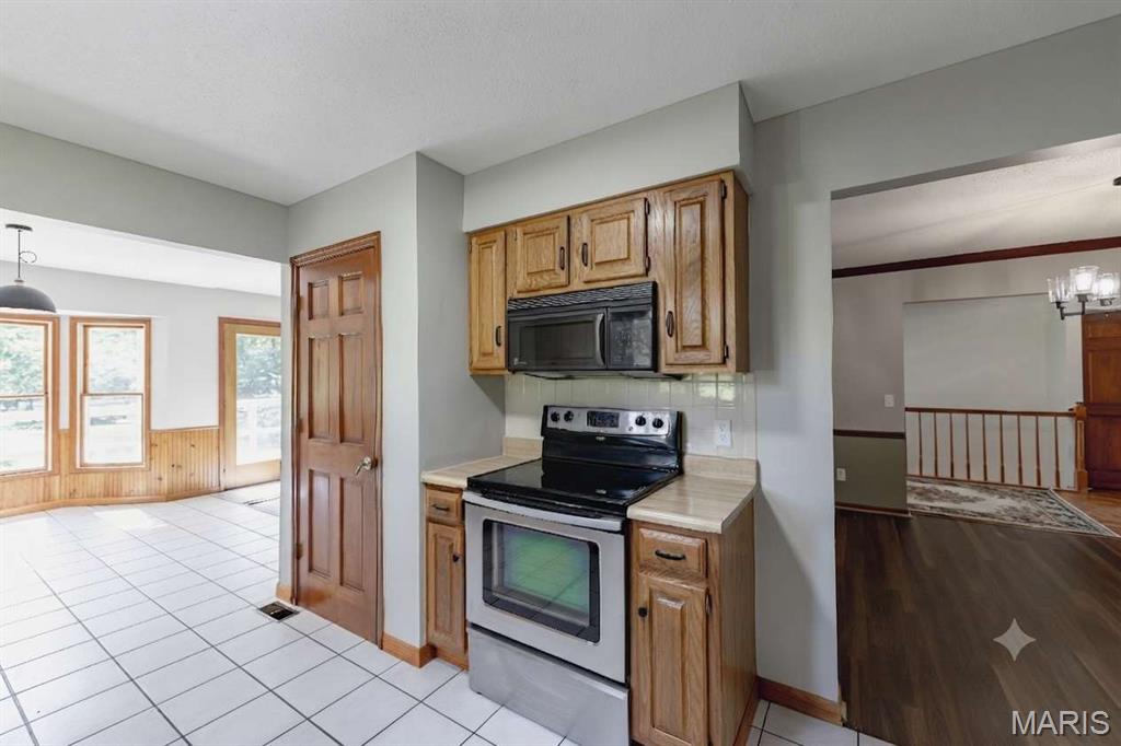 6 Deer Creek Drive Property Photo 6