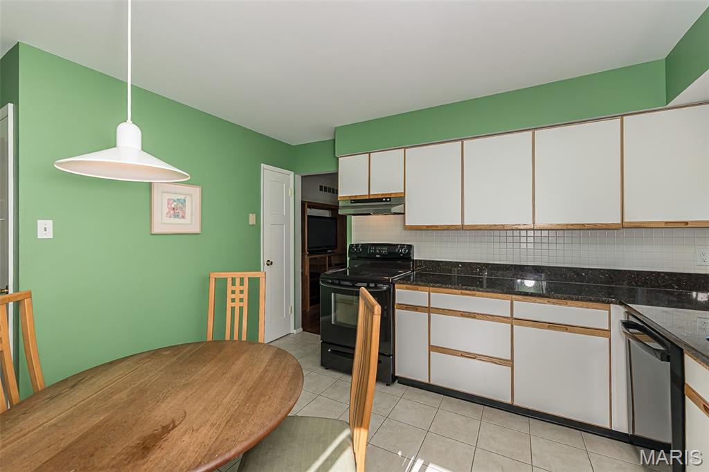4923 E Concord Road Property Photo 7
