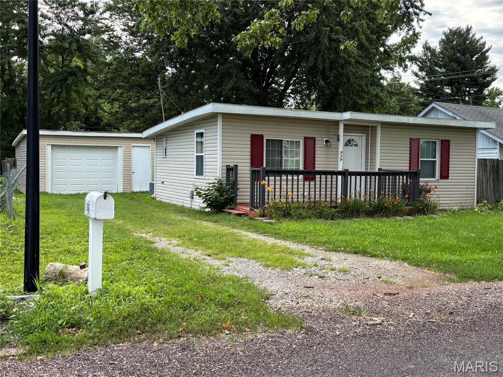 939 Green Mount Lane Property Photo 1