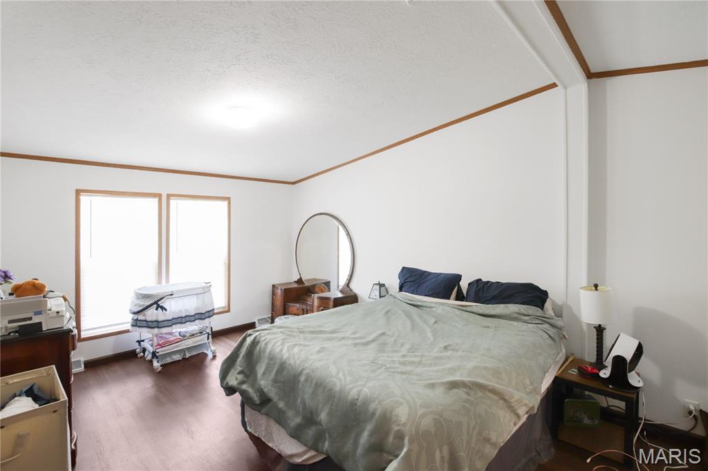 131 E Springfield Avenue Property Photo 14