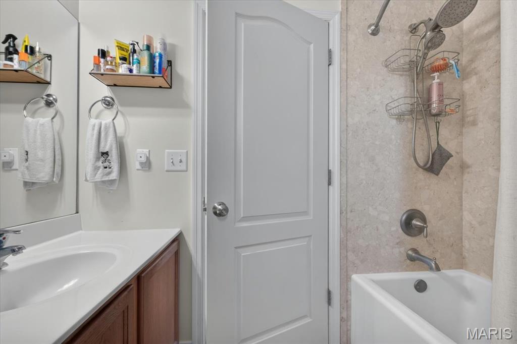 119 Wakefield Drive Property Photo 23