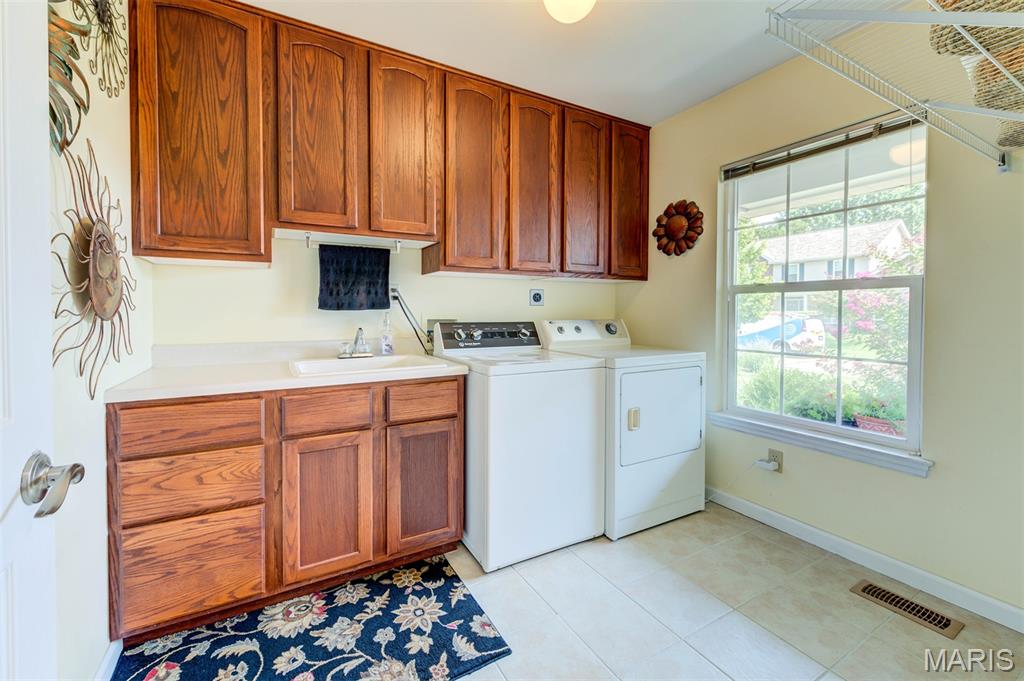 16845 Enderbush Lane Property Photo 17