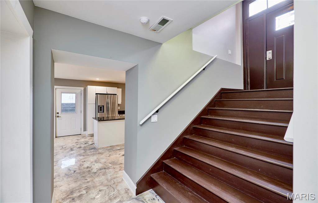4253 Washington Boulevard A Property Photo 5