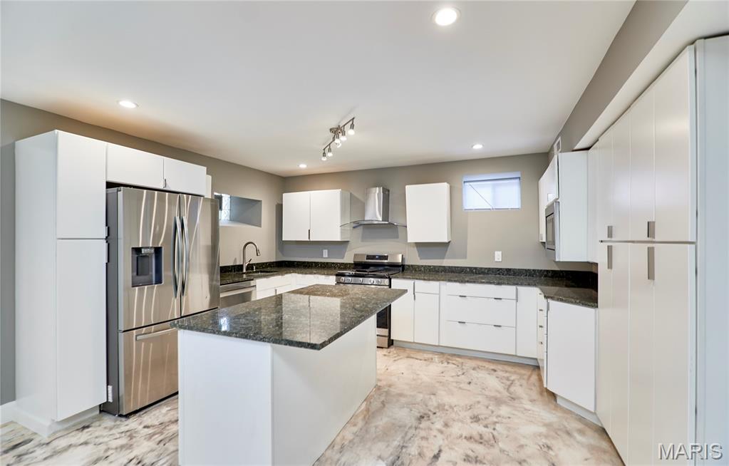 4253 Washington Boulevard A Property Photo 31