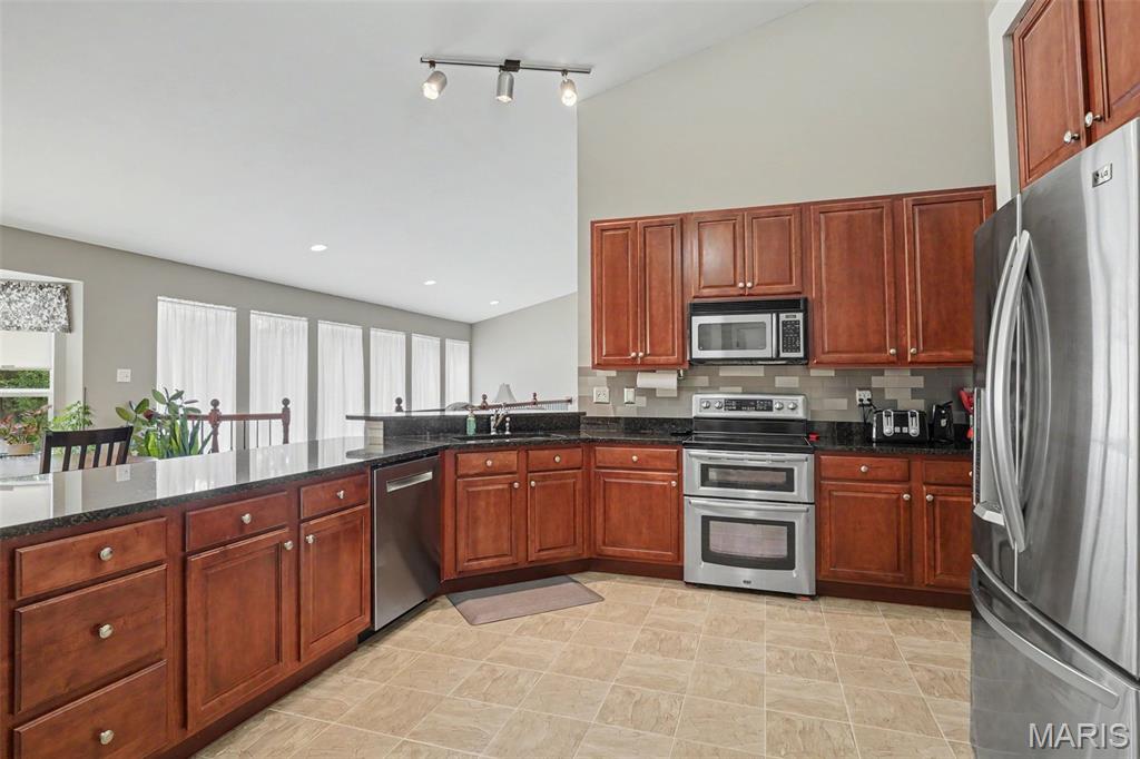 6337 White Clover Drive Property Photo 12