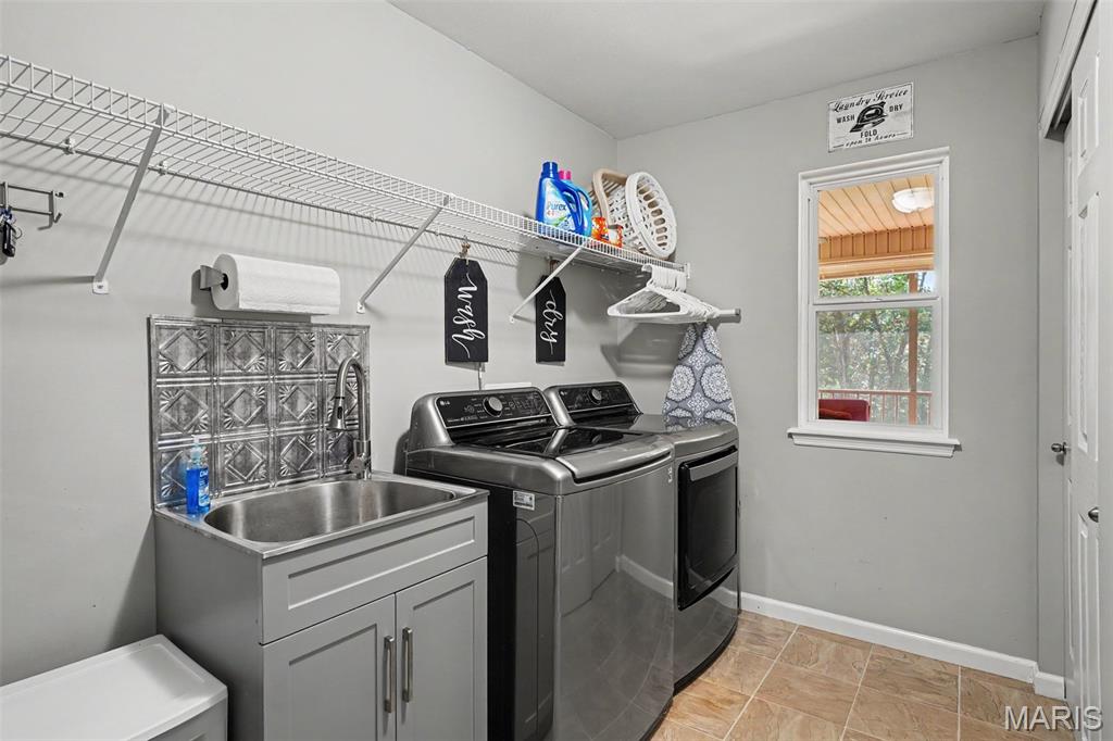 6337 White Clover Drive Property Photo 28