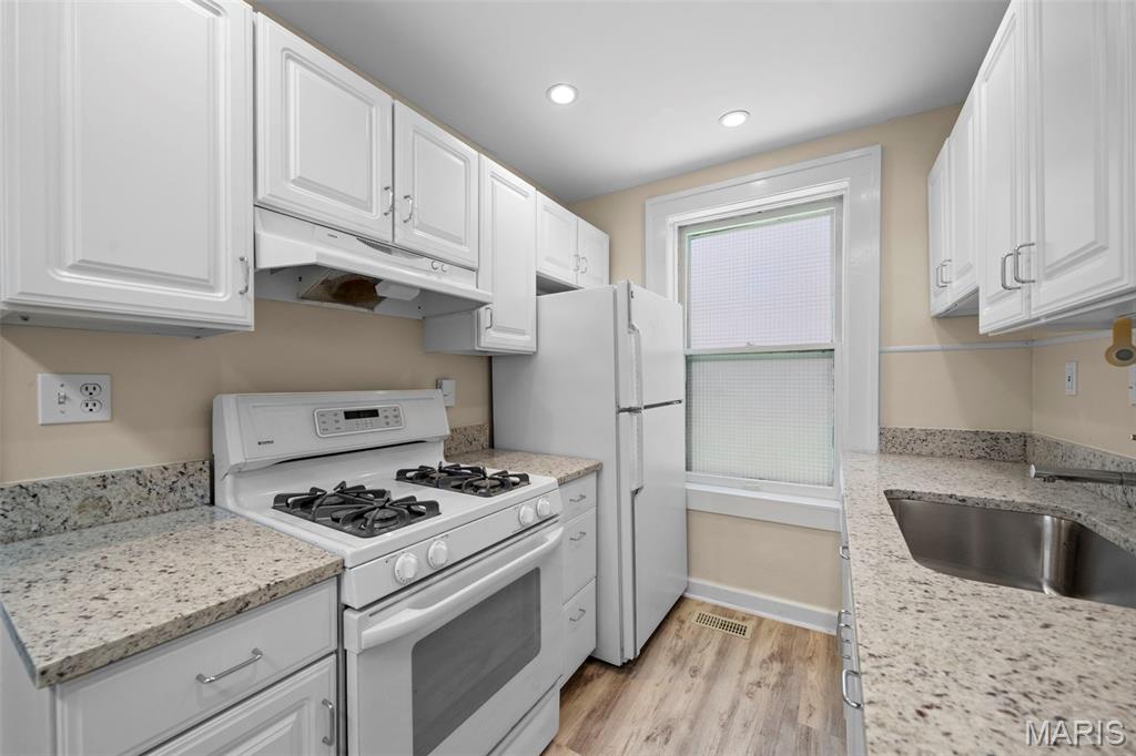 6431 Clayton Road Property Photo 7