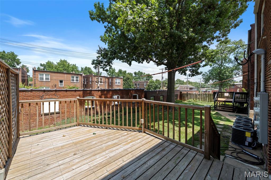 6431 Clayton Road Property Photo 11