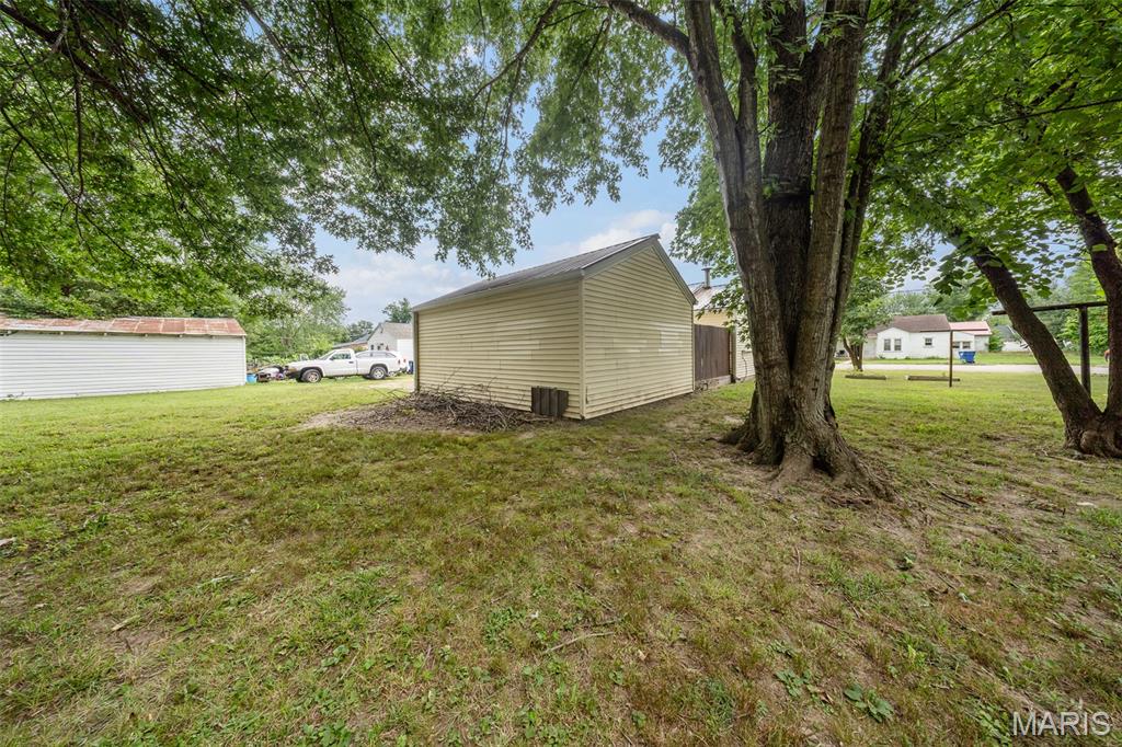 804 E Hunt Street Property Photo 23