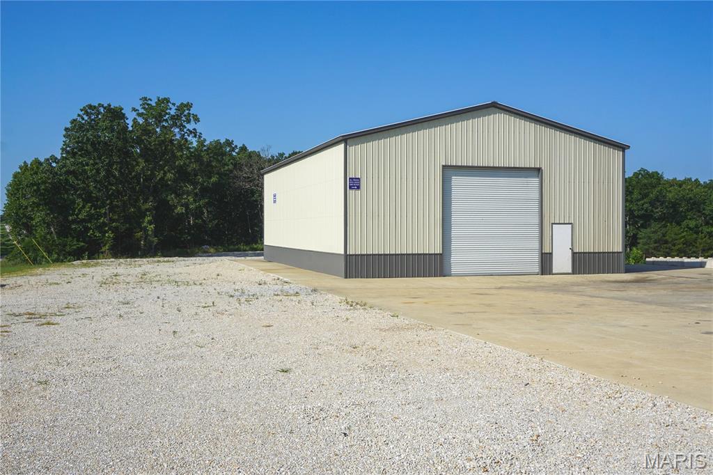 18119 State Route O Property Photo 3