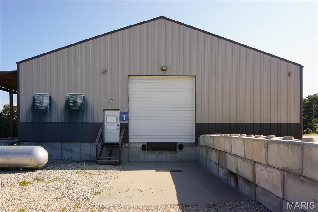 18119 State Route O Property Photo 11