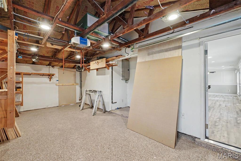1 Bluegrass Lane Property Photo 23