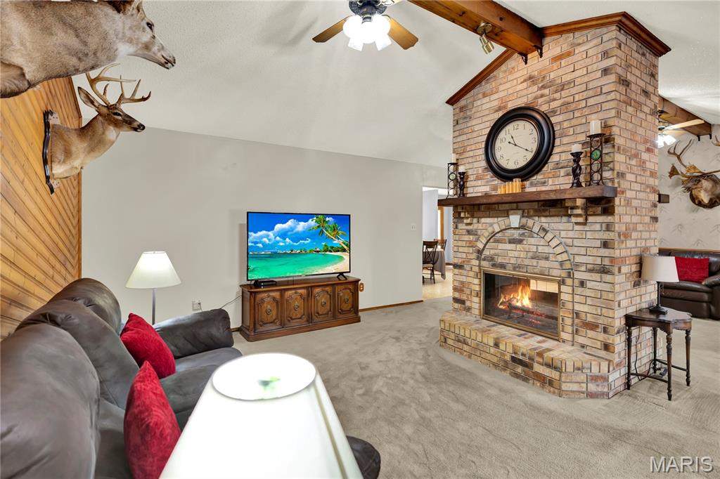 5965 Evergreen Lane Property Photo 16
