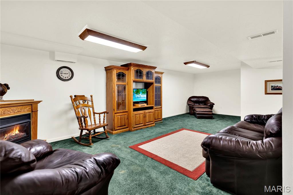 5965 Evergreen Lane Property Photo 44