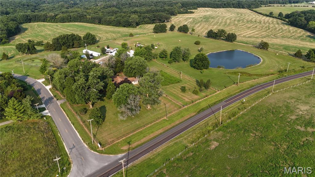 15 Quarry Road Property Photo 11