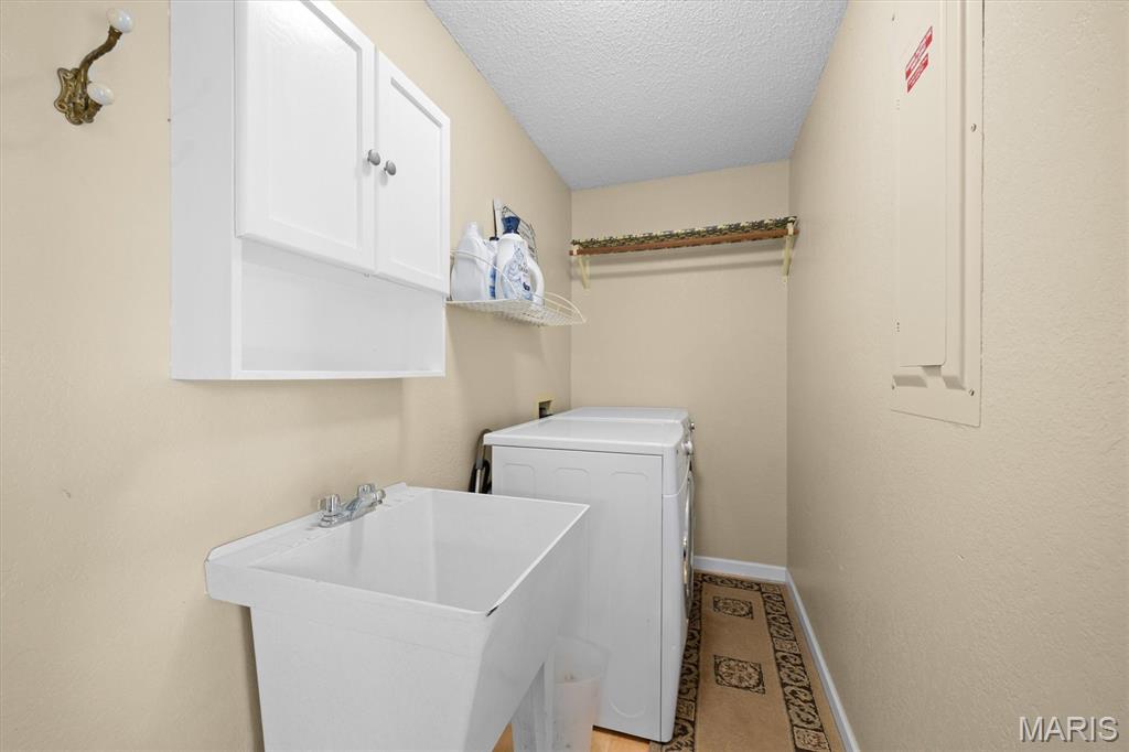 1711 Fairway Drive Property Photo 13