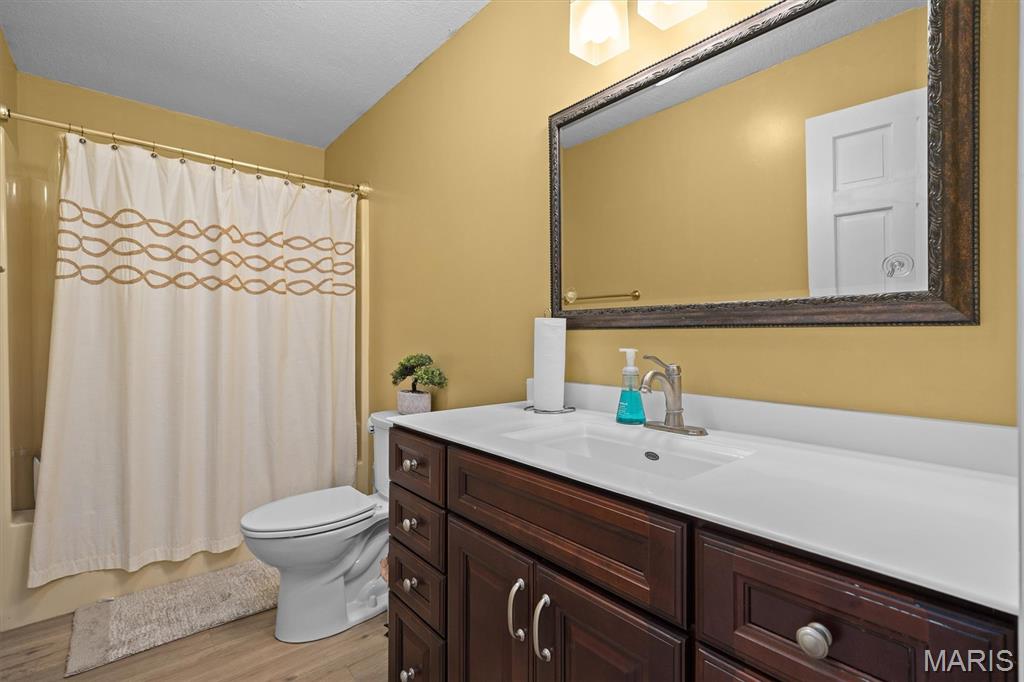 1711 Fairway Drive Property Photo 22