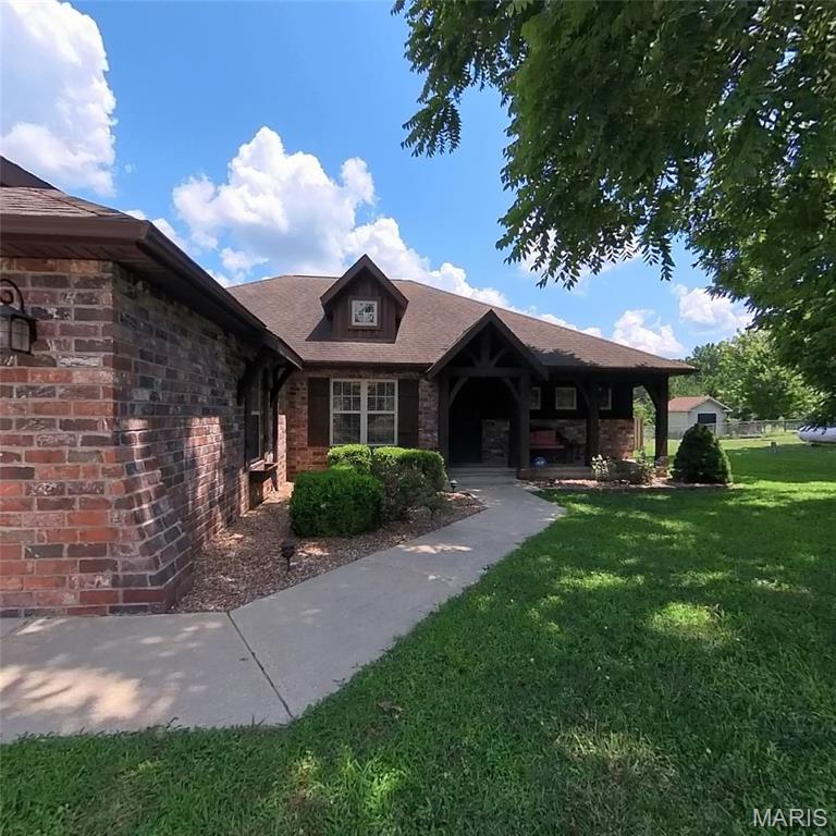 602 Oak Park Boulevard Property Photo 1