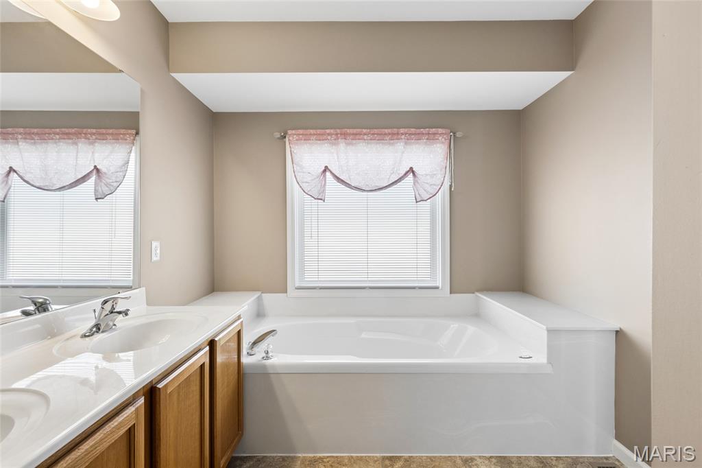 2817 Grand Slam Drive Property Photo 21