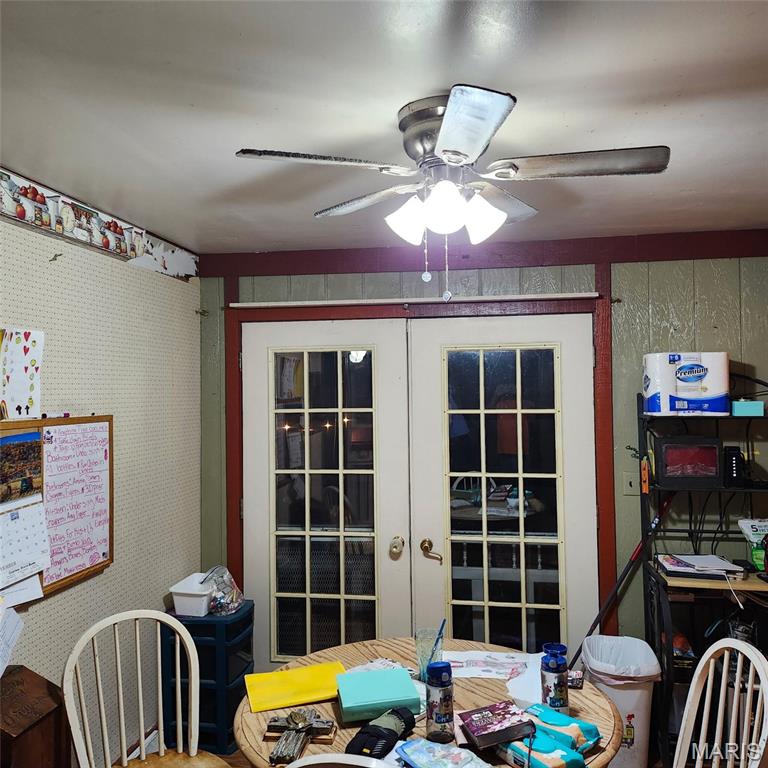 309 E Clay Street Property Photo 14