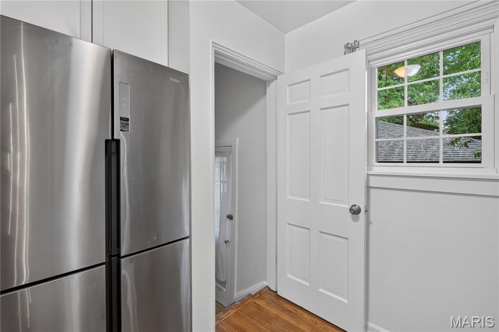 1031 Glenmoor Avenue Property Photo 16