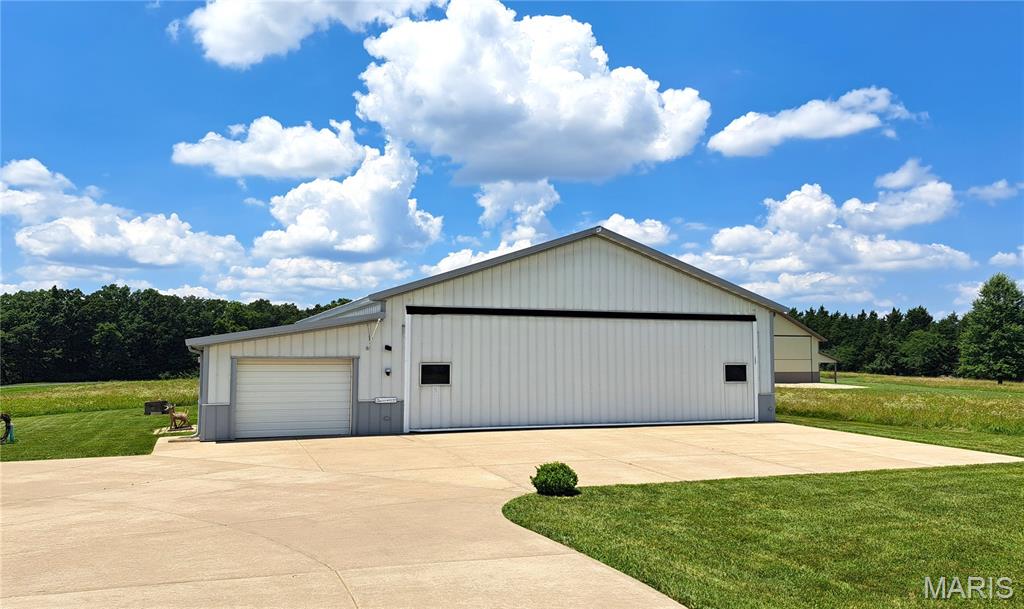 25 Barnstormer Lane Property Photo 33