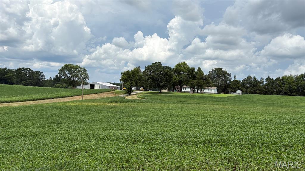 920 S Poplar Camp Road Property Photo 4