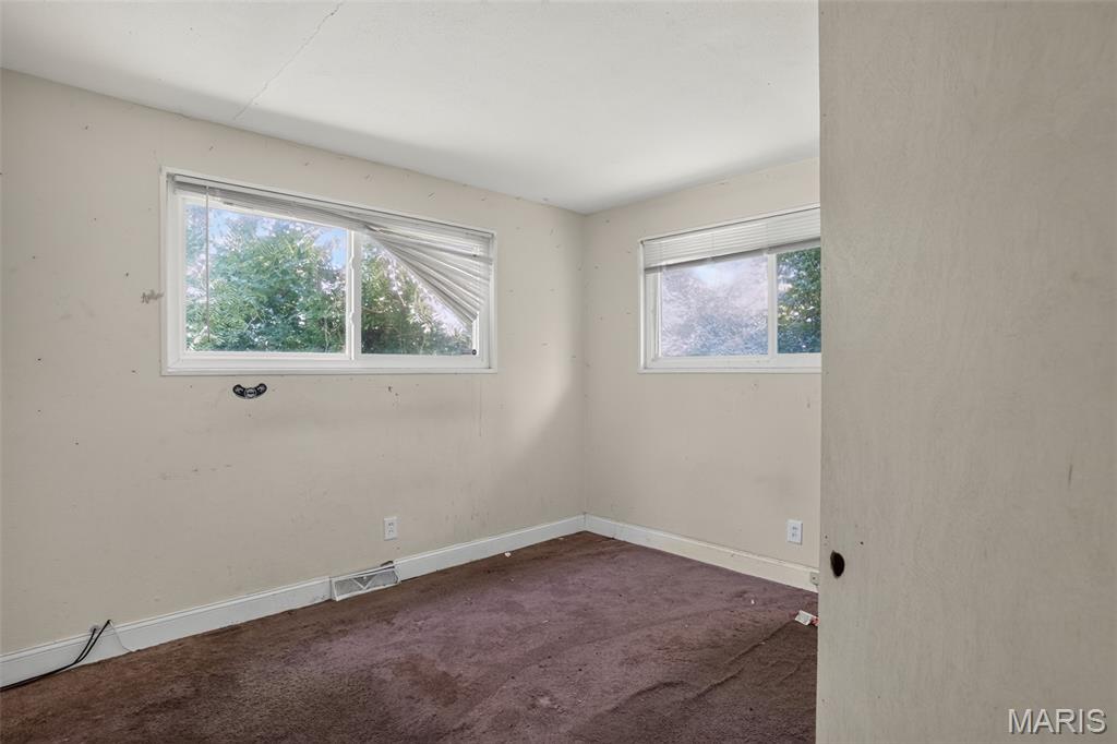 9955 Lanier Drive Property Photo 9
