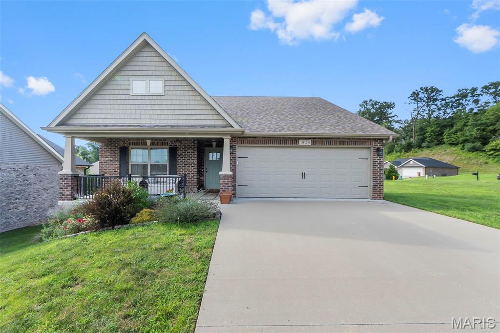 1908 Wheelwright Drive Property Photo 1