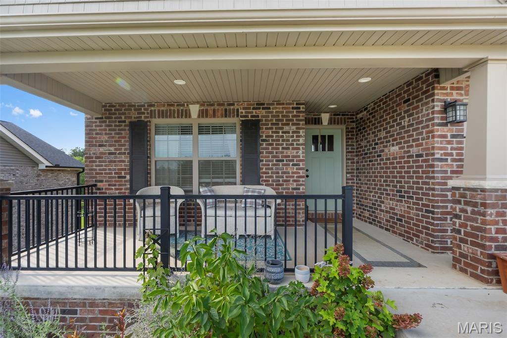 1908 Wheelwright Drive Property Photo 4