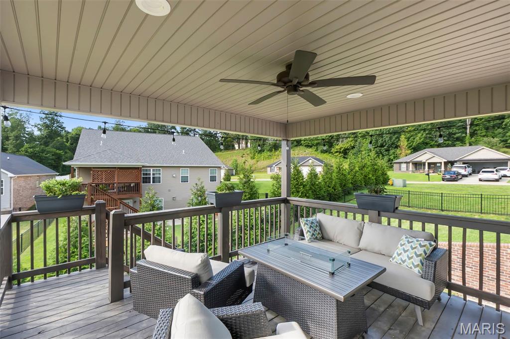 1908 Wheelwright Drive Property Photo 12