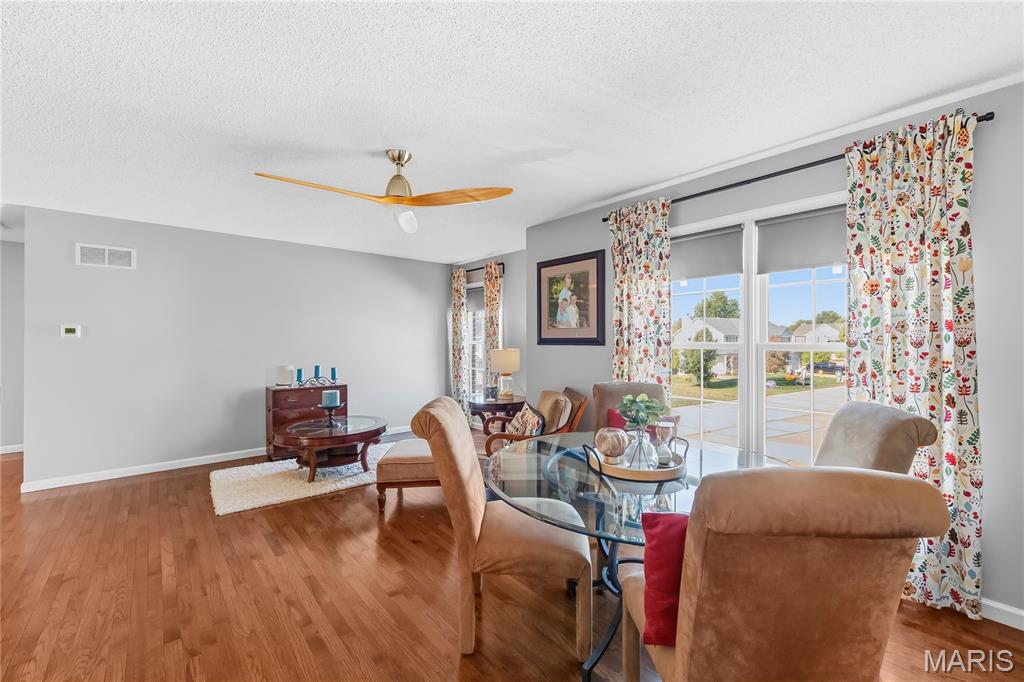 2703 Angle Gate Circle Property Photo 33