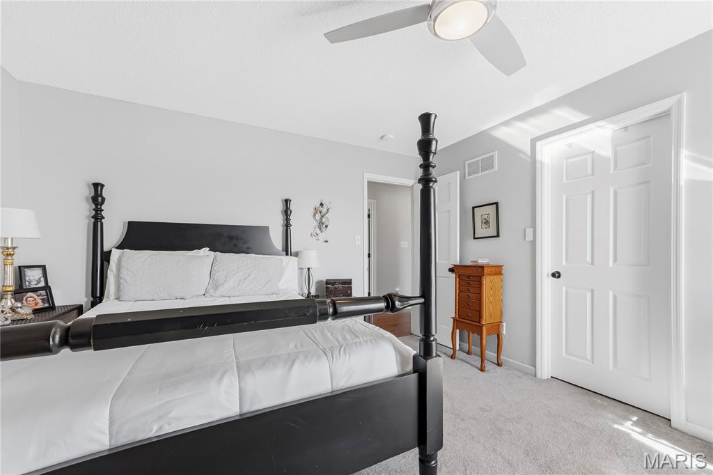 2703 Angle Gate Circle Property Photo 47