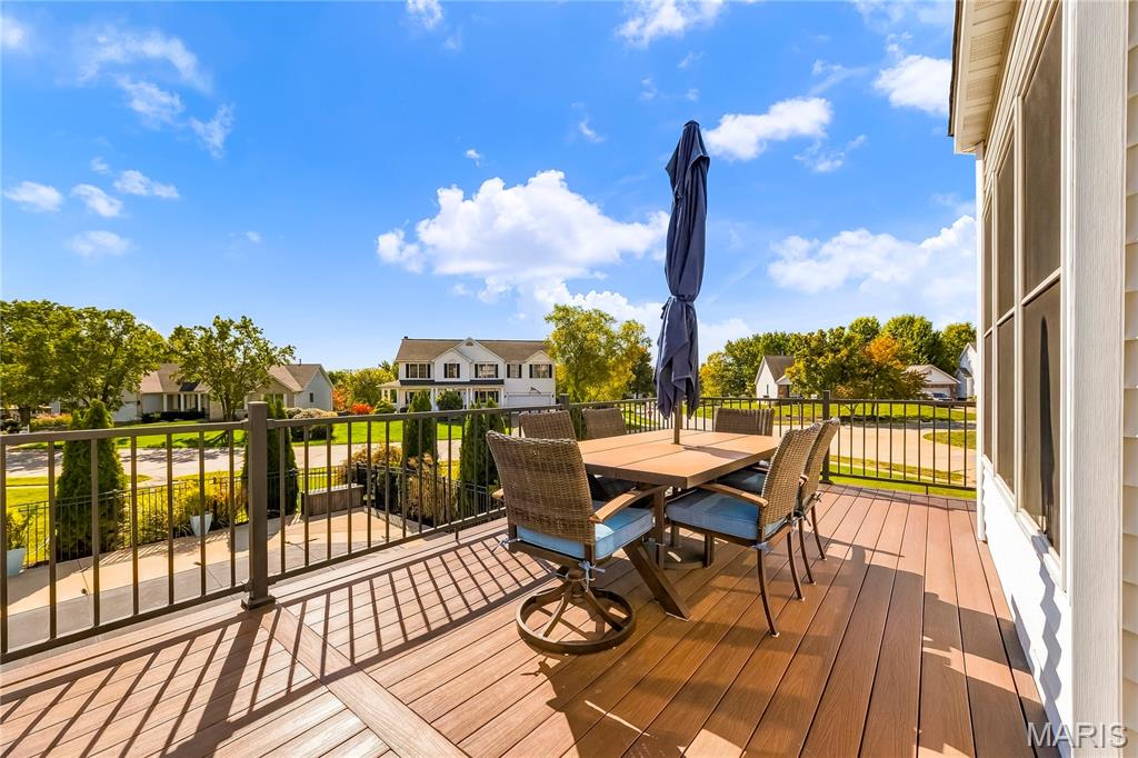2703 Angle Gate Circle Property Photo 67