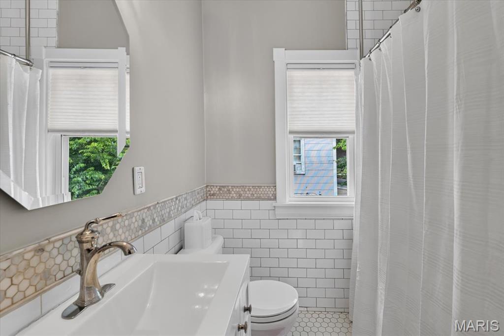 637 Atalanta Avenue Property Photo 15