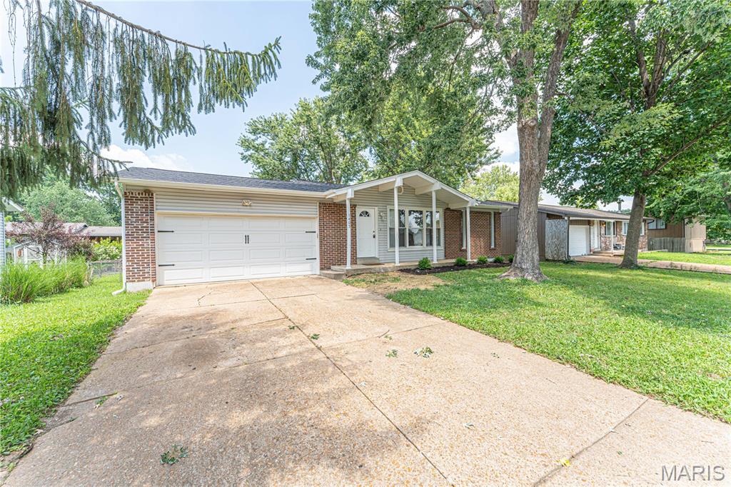 1405 Birch Drive Property Photo 2