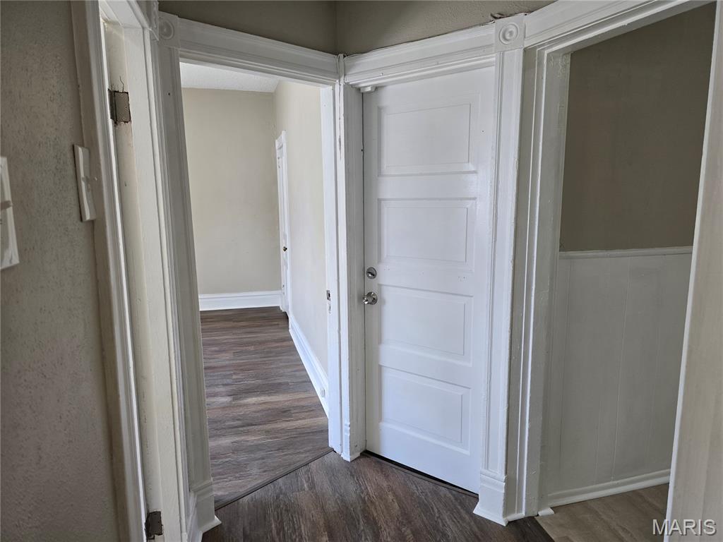 4555 S Compton Avenue Property Photo 10
