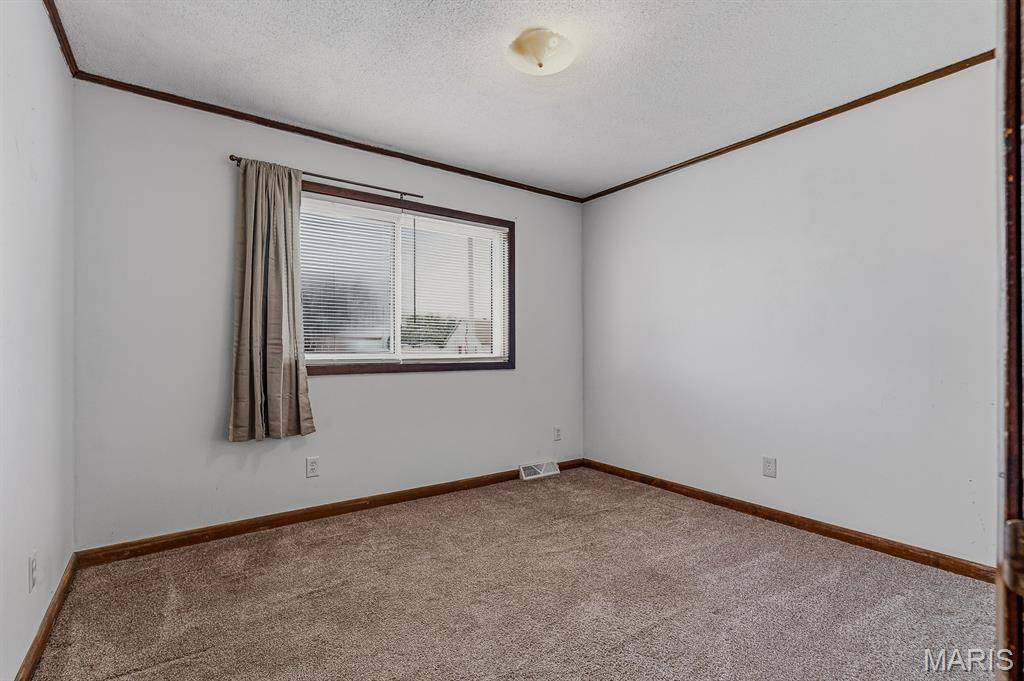 205 S Lunbeck Avenue Property Photo 13