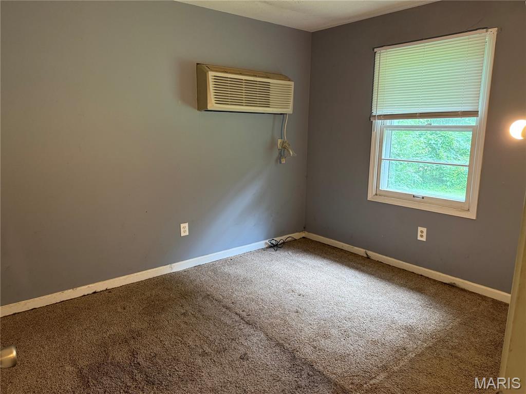 981 Westridge Drive Property Photo 10