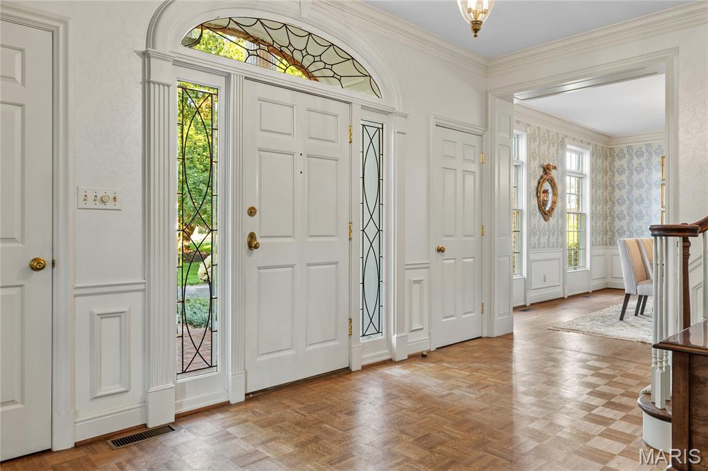 48 Muirfield Lane Property Photo 6