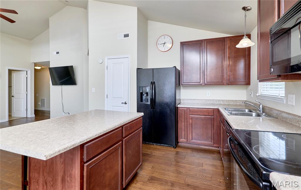532 Bramblett Hills Property Photo 16