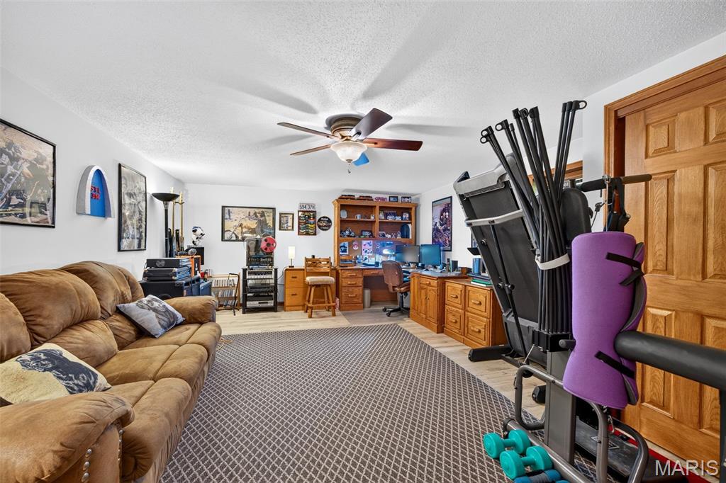 411 Highway J Road Property Photo 33