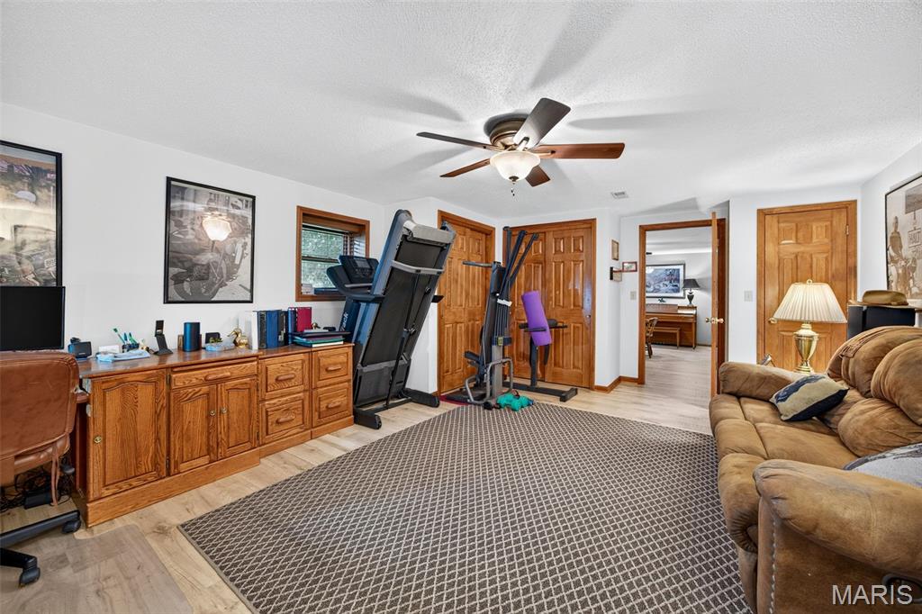 411 Highway J Road Property Photo 34