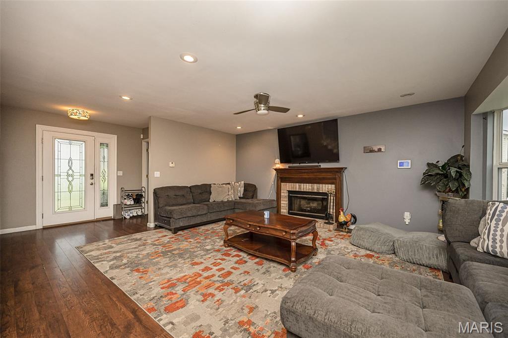 2328 Pohlman Road Property Photo 10