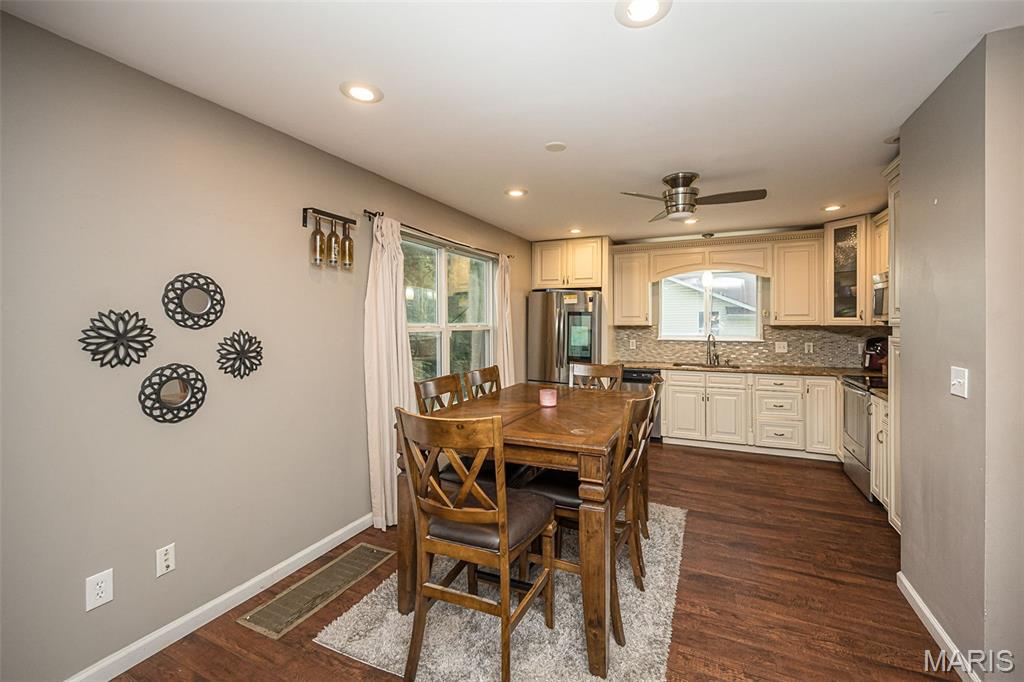 2328 Pohlman Road Property Photo 14