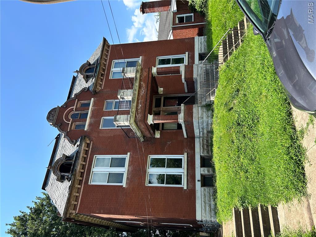 8447 Newby Street Property Photo 2