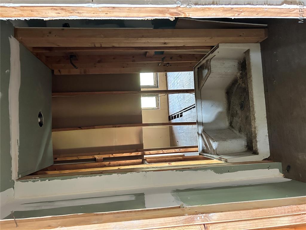 8447 Newby Street Property Photo 29