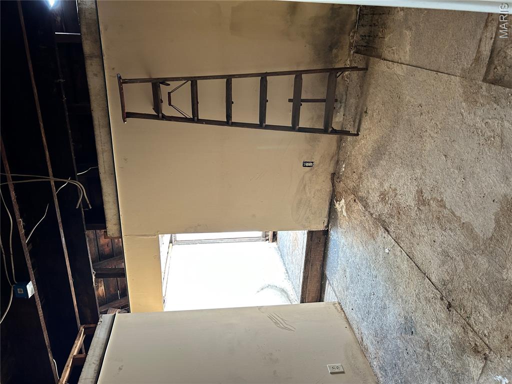 8447 Newby Street Property Photo 30