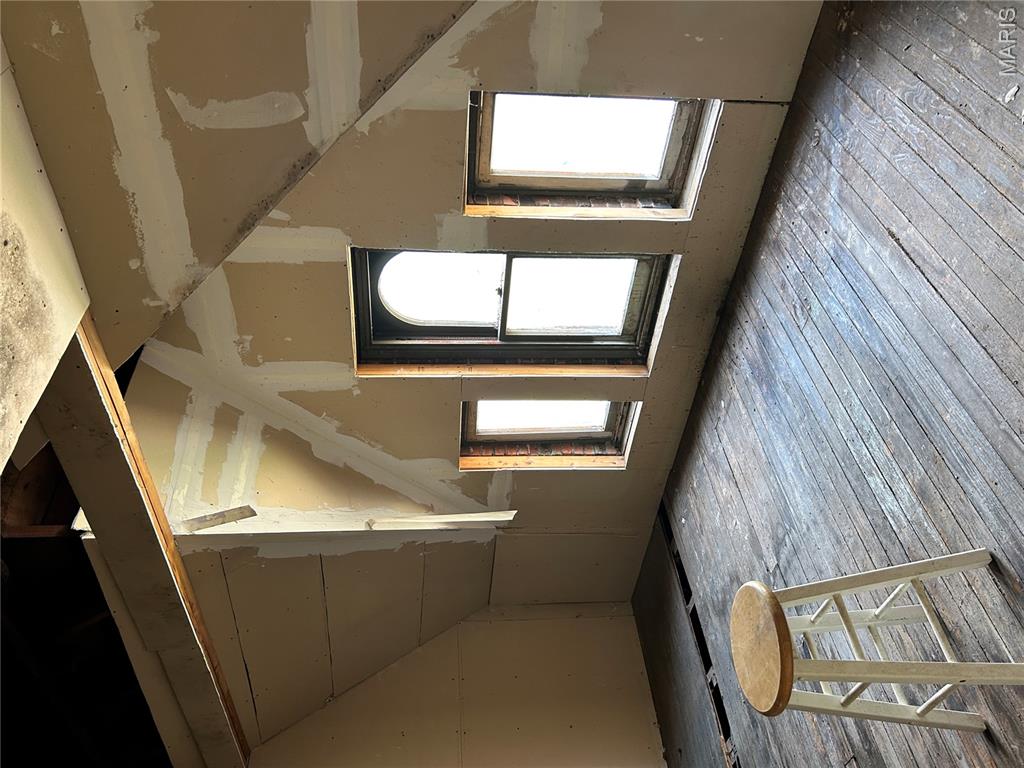 8447 Newby Street Property Photo 33